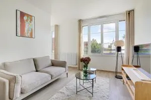La Résidence Alpha Viroflay 102 - 1 chambre - 2 pers - 沙维勒