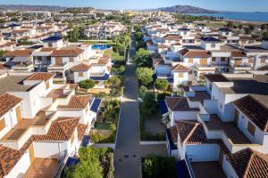 Bajo con porche en primera línea En Vera, Almeria