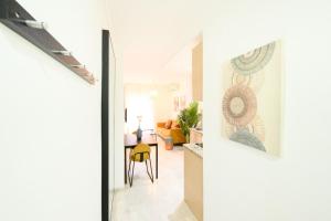 Capitan, 1 bedromm, city center & beach by 10TSea