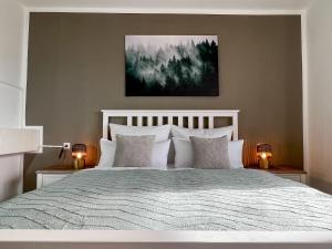 Feldbergblick mit Schwimmbad und Sauna