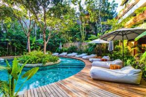 New 5 Star Condo-Infinity and Cenote Pool