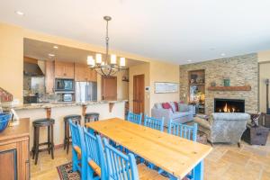 Gorgeous Granita Ski in-Ski out