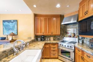 Gorgeous Granita Ski in-Ski out