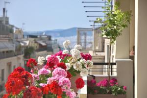 Vintage Kolonaki Luxury Penthouse Suite