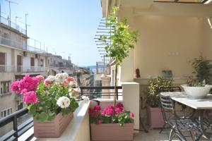 Vintage Kolonaki Luxury Penthouse Suite