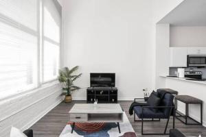 5BR Cozysuites The Block with Pool Table Arcade