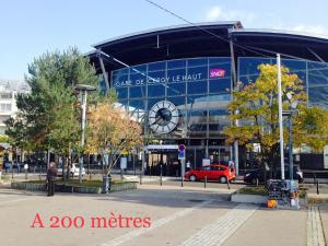 Appartements Magnifique studio - au pied de la gare RER : photos des chambres