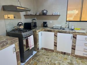 San Miguel, lindo depa, 3 camas, internet y cable