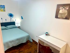 San Miguel, lindo depa, 3 camas, internet y cable