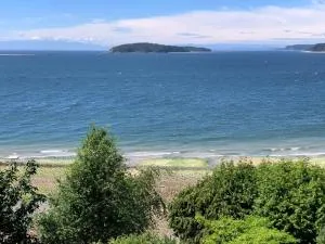 The Beach Hideaway - Eagles Suite - Redroofs