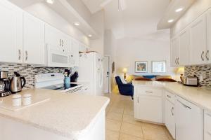 Laid-Back on Cadillac