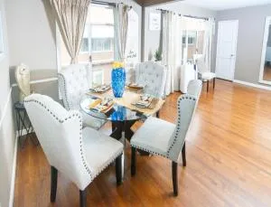 Manuel Y Sonia-La casa de los Angeles - Watson Junction