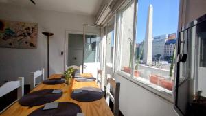 Hermoso Departamento con Balcon al Obelisco I