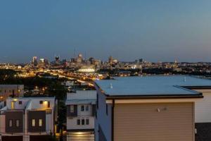 Modern Luxury Hot Tub Mini Golf Elevator Views
