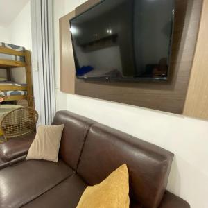 Apartamento kitnet pé na areia praia Ocian