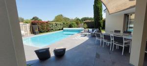 Villas Villa de standing proche Airbus et Meet : photos des chambres