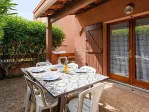 Pavillon 3 pièces proche plage avec terrasse et parking privé - FR-1-409-185