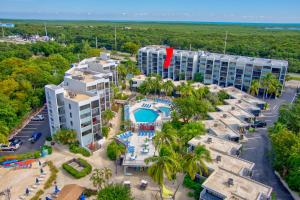 2BR in Key largo w pool and sunset views