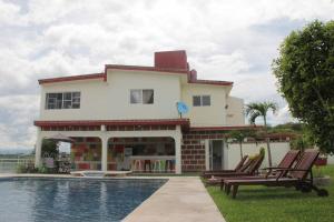 Terraza del Lago - 3hvězdičkové hotely ve městě Tequesquitengo