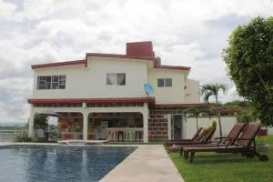 Terraza del Lago - Xoxocotla