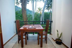 D2 Villa Unawatuna