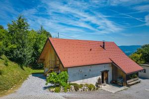 Vineyard Cottages Skatlar with Sauna and Outdoor Jacuzzi 