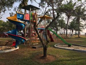 Sea Breeze Beach Resort
