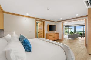 SA Carbon Beach Suites