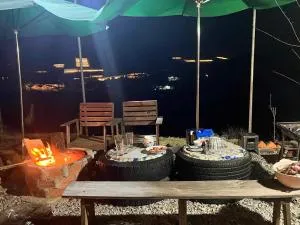 Nguyên căn Homestay view nhà lồng - Da Loc