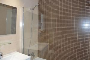 Residencial Super Stop Cases Torre Valentina