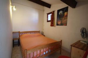 Villa 6 couchages 3 chambres terrasse ombragée parking dans résidence sécurisée piscine commune 400m de la mer LRJP93