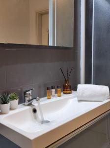 Appartements Cocoon - Appartement Centre Ville Concarneau : photos des chambres