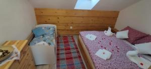 Apartment house with sauna and jacuzzi Svätý Kríž 1