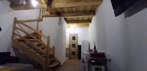 Apartment house with sauna and jacuzzi Svätý Kríž 2