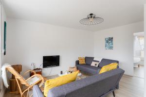 Appartements Le Ballast - Appt a Dinard avec balcons et garage : photos des chambres