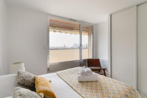 Appartements Le Ballast - Appt a Dinard avec balcons et garage : photos des chambres