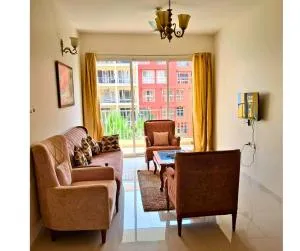 Pool view 2BHK 10 min to GOI airport & beach - Chicalim