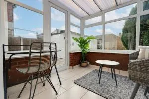 Leyland House - Private Parking Free Wi-Fi Garden - Bamber Bridge