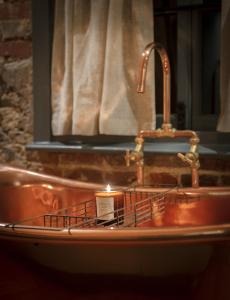 The Leicester Arms Country Inn