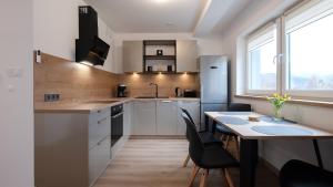 Poniwiec, Sun & Snow