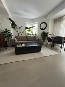 Dwupoziomowe mieszkanie z ogródkiem - Wólka Zerzeńska