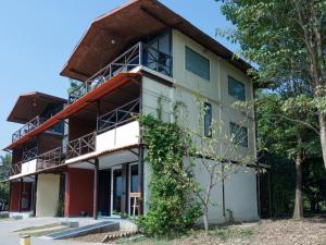 Anchaviyo Resort By Zuper