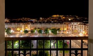 Double or Twin Room with Rossio Square view room in Hotel Metropole