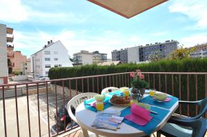 RNET - Platja Mar - Roses Santa Margarita