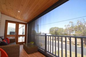 Pelicans Retreat Falcon