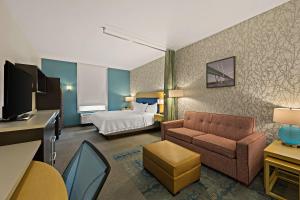 King Studio Suite - Non-Smoking room in Home2 Suites By Hilton Baytown Texas