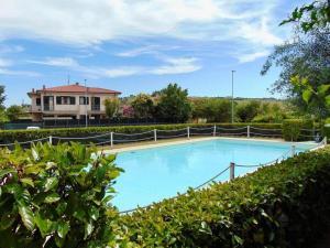 N036 - Numana, bilocale con terrazzo in residence con piscina