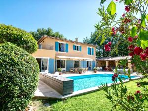Ritzy Villa in Villars with Sauna & Private Pool