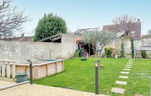 Maisons de vacances Beautiful Home In Juvisy-sur-orge With Kitchen : photos des chambres