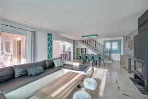Maisons de vacances Barbouillet - Maison avec piscines partagees : photos des chambres